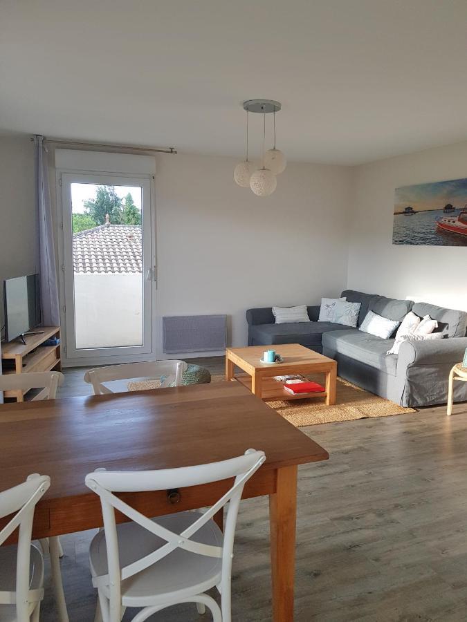 Au Coeur Du Bassin D'Arcachon Lägenhet Gujan-Mestras Exteriör bild